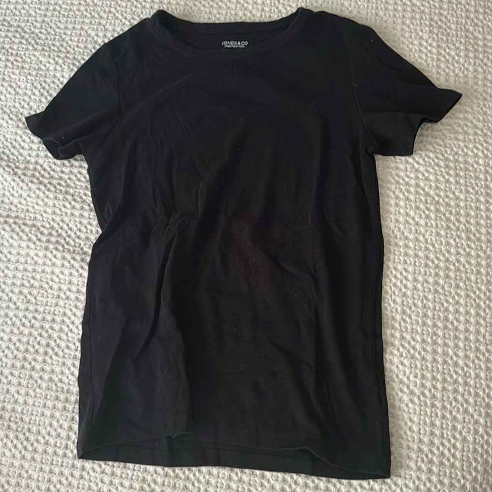 Medium Black Tee